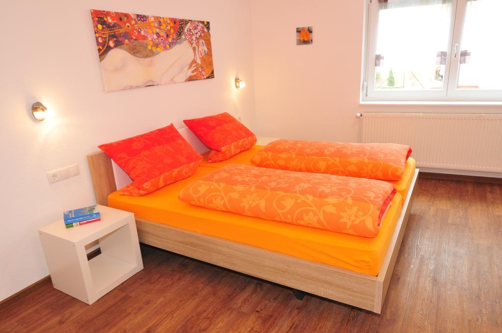 Fewo Samanta Schmider- Auch Kurzfristig Ep Karten Garantiert! Apartment Rust Bilik gambar