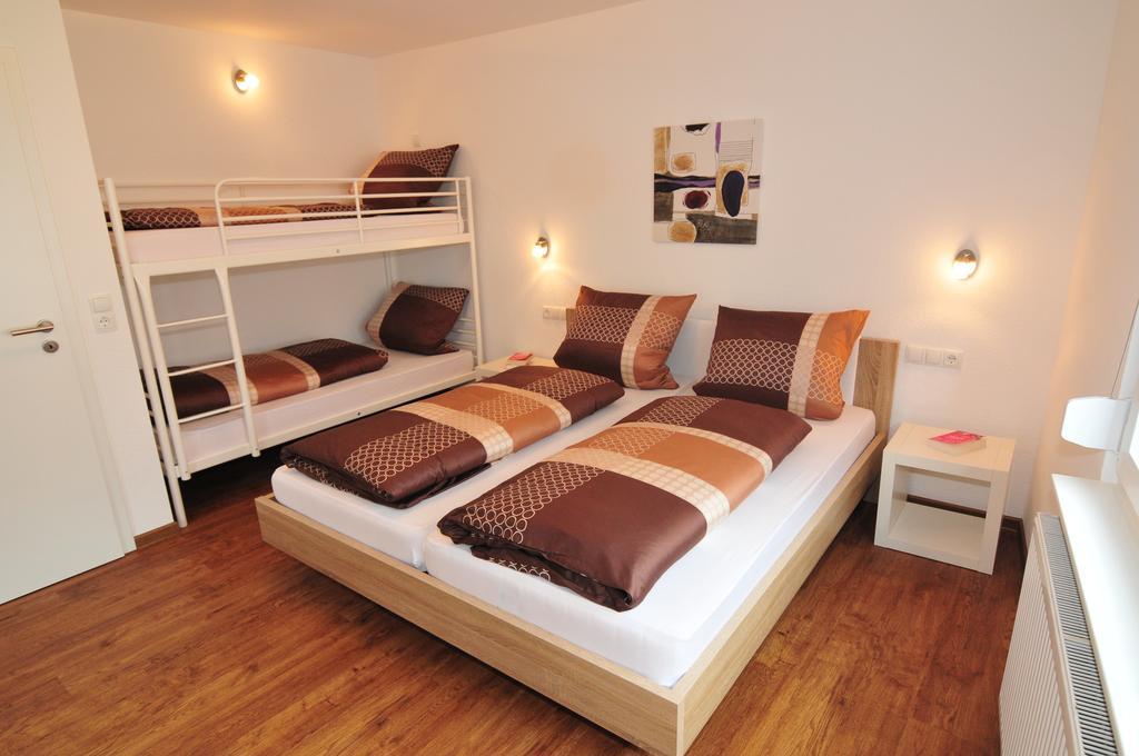 Fewo Samanta Schmider- Auch Kurzfristig Ep Karten Garantiert! Apartment Rust Bilik gambar