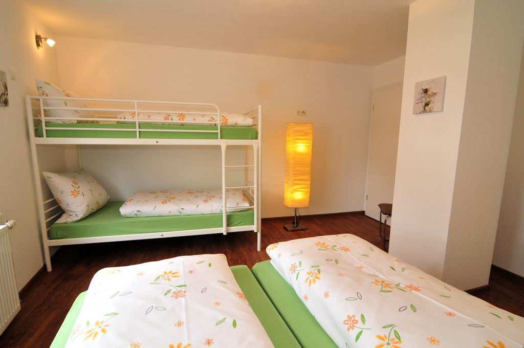 Fewo Samanta Schmider- Auch Kurzfristig Ep Karten Garantiert! Apartment Rust Bilik gambar
