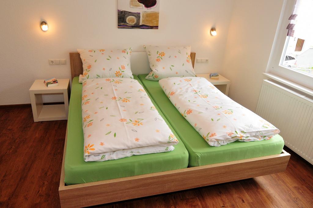 Fewo Samanta Schmider- Auch Kurzfristig Ep Karten Garantiert! Apartment Rust Bilik gambar