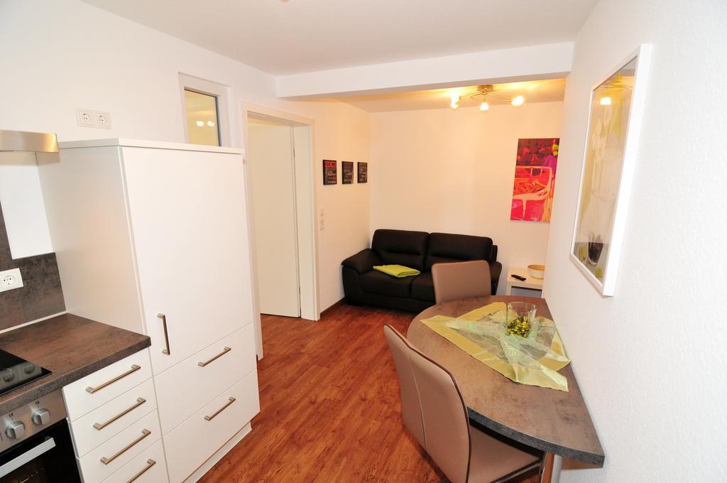 Fewo Samanta Schmider- Auch Kurzfristig Ep Karten Garantiert! Apartment Rust Bilik gambar