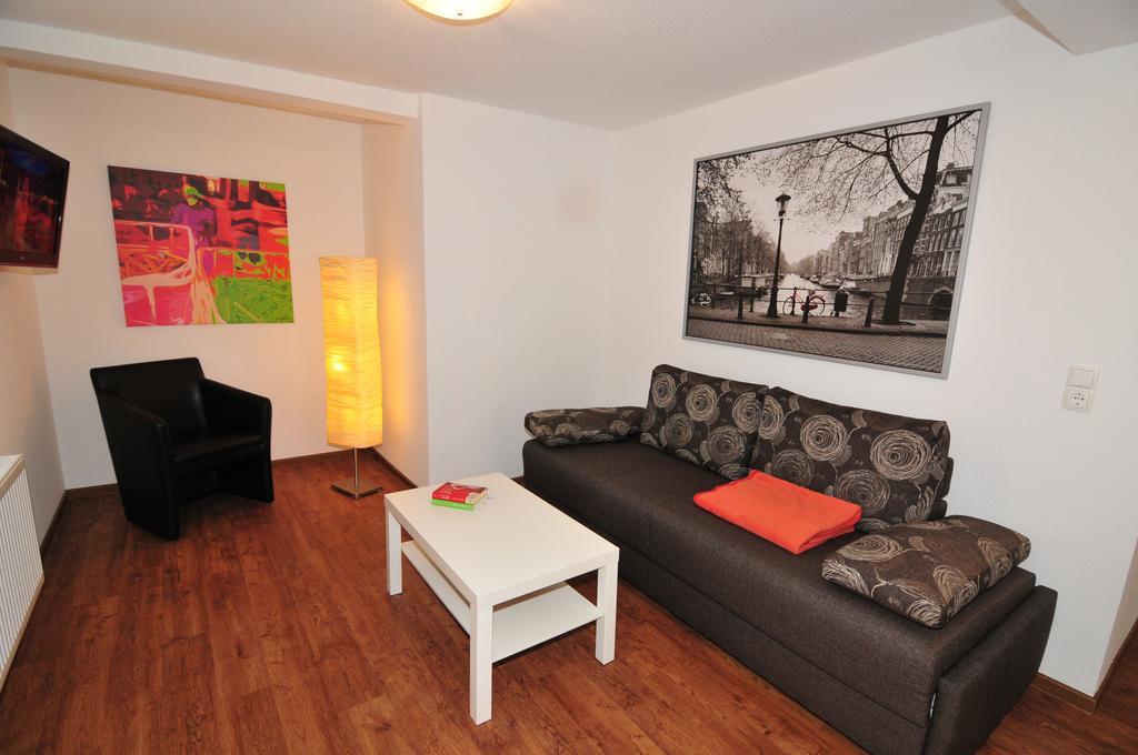 Fewo Samanta Schmider- Auch Kurzfristig Ep Karten Garantiert! Apartment Rust Bilik gambar